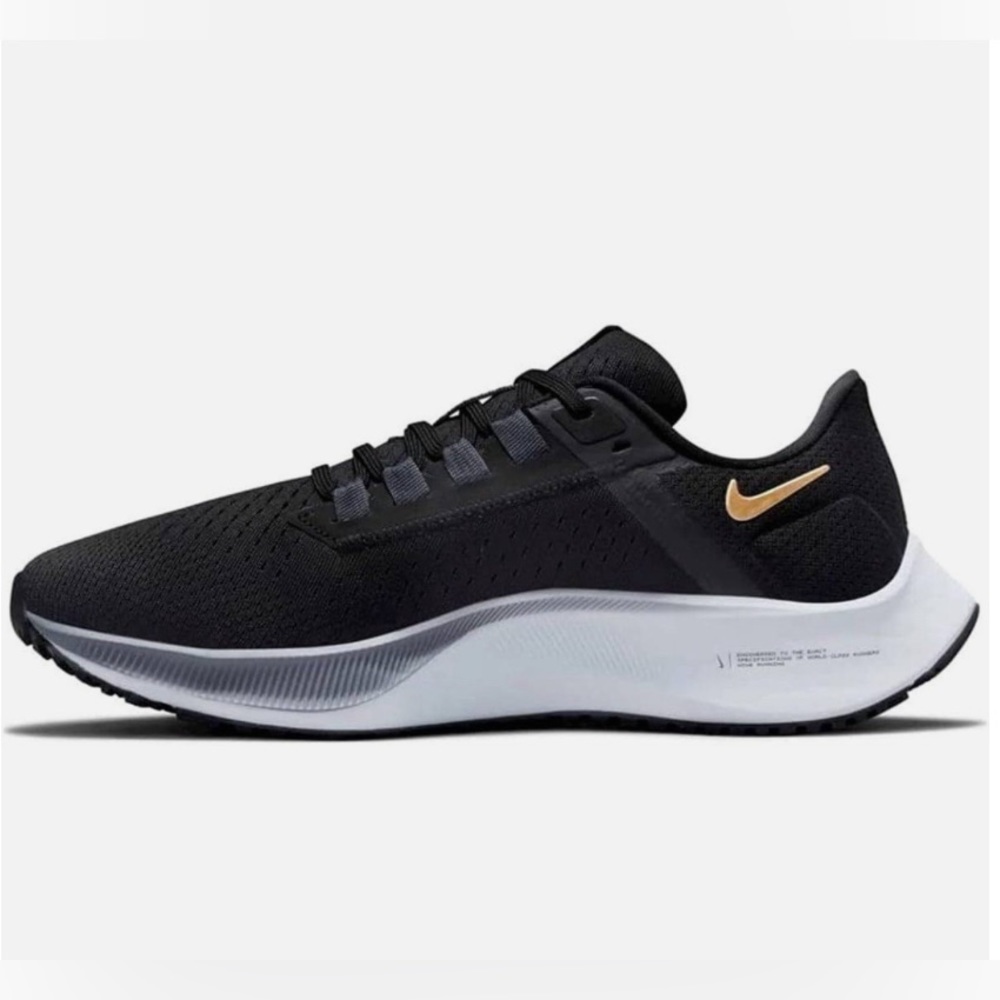 Nike Pegasus 38 Running Shoe